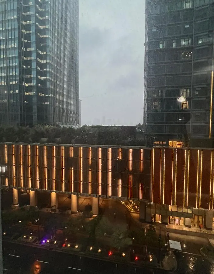 La Palazzo - Across Uptown Mall & Grand Hyatt Bgc Taguig 0*,